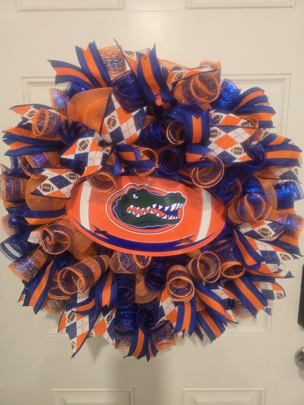 W177 – Florida Gators Football Wreath
Handmade Florida Gators football wreath fe